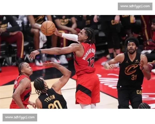 NBA季后赛骑士对阵猛龙巅峰对决回顾攻防博弈与关键时刻全解析