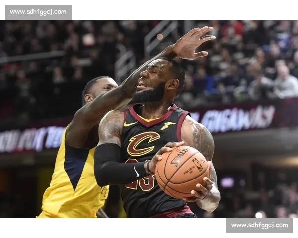 NBA骑士对阵步行者4月21日比赛录像回放全景解析与精彩瞬间回顾 NBA骑士对阵步行者4月21日比赛录像回放全景解析与精彩瞬间回顾
